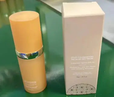 EvoTone Hydrating Foundation